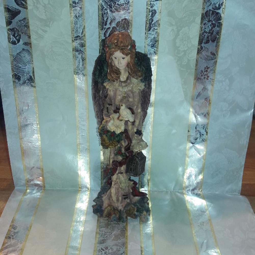 ANGEL BOYDS BEARS&FRIENDS THE FOLKSTONE COLLETION
